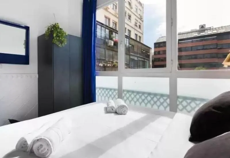 Отель El Consell By The Streets Барселона